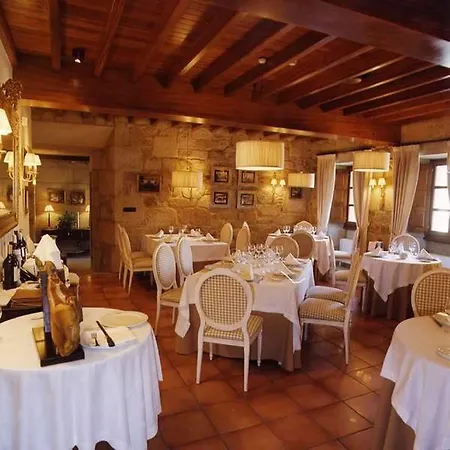 Pazo De Adran 4*